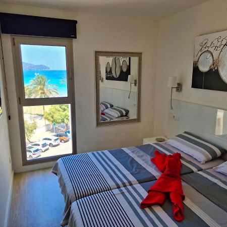 Modern Apartment With Stunning Sea View Кала-Мільор Екстер'єр фото