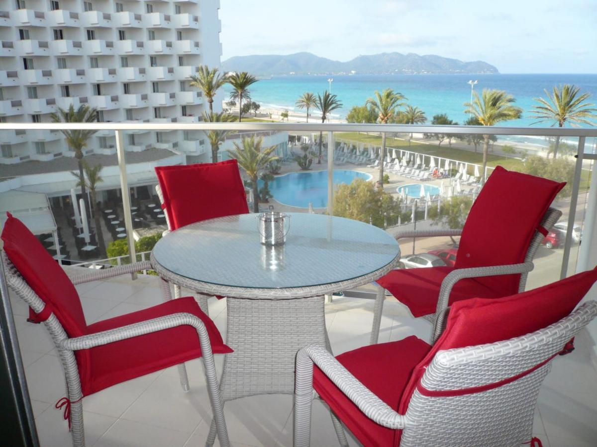 Modern Apartment With Stunning Sea View Кала-Мільор Екстер'єр фото